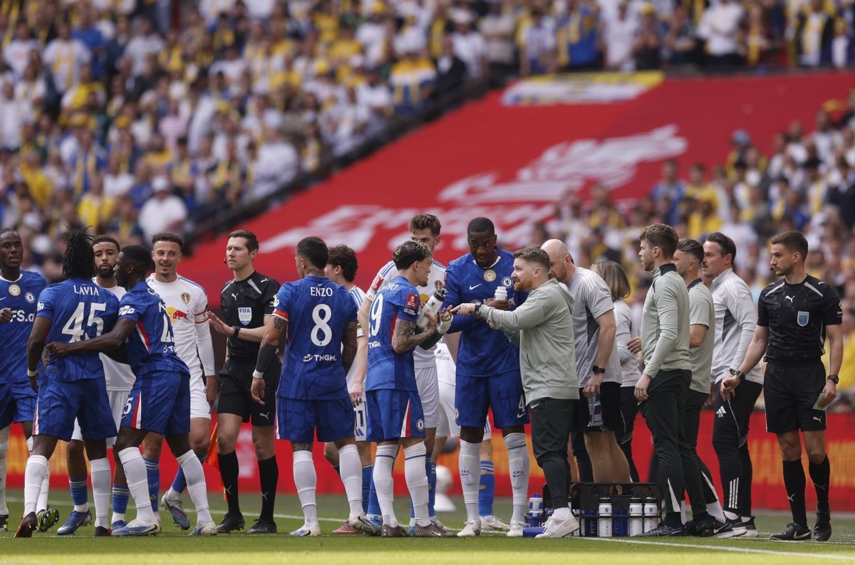 ha guc leeds, chelsea vao chung ket fa cup gap man city hinh anh 17