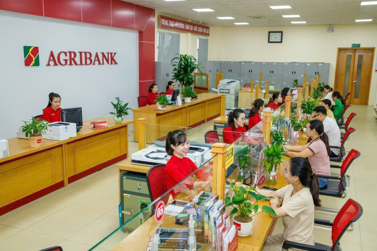 Agribank phát huy vai trò chủ lực trong hỗ trợ tăng trưởng kinh tế