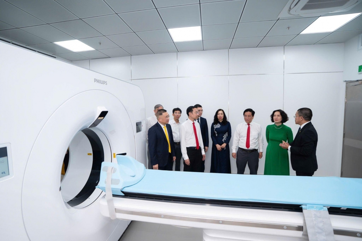 benh vien mat troi phu quoc thiet lap nen tang y te hien dai tai dao ngoc hinh anh 3