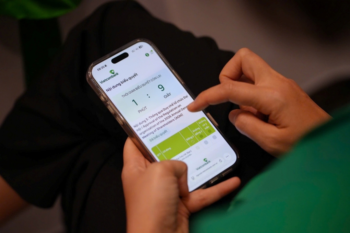 DhDcD vietcombank 2026 thong qua ke hoach phat hanh hon 1 ty co phieu hinh anh 3