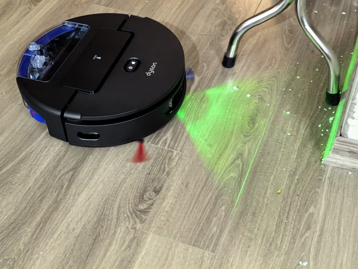 robot hut bui dung ai tim va diet vet ban hinh anh 2