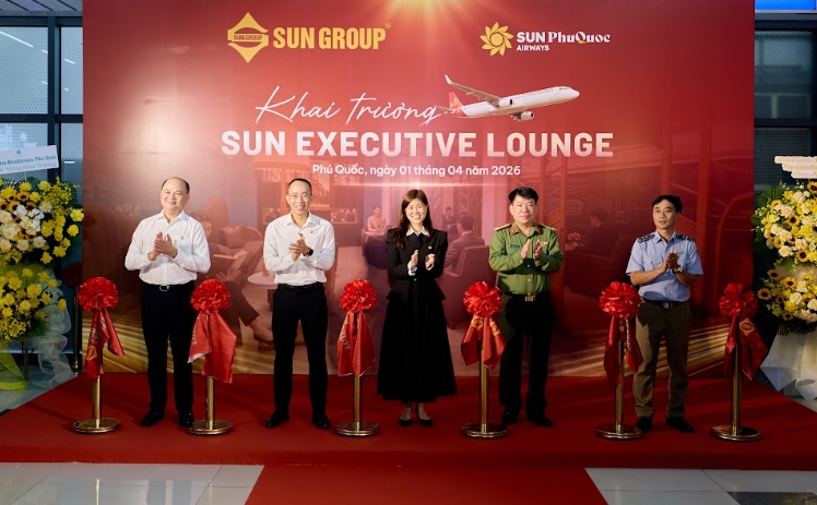 sun phuquoc airways ra mat kiet tac phong cho cua bill bensley hinh anh 4