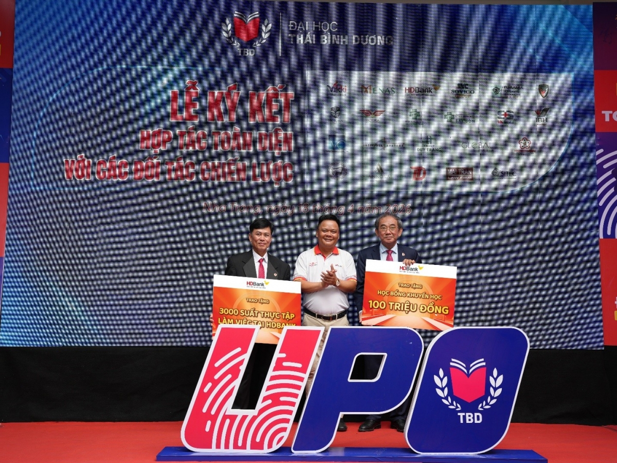 Dai hoc thai binh duong bo nhiem tan hieu truong, mo giai doan phat trien moi hinh anh 4