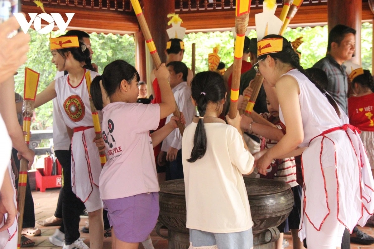 thousands pay homage at ancestral land ahead of hung kings commemoration day picture 6