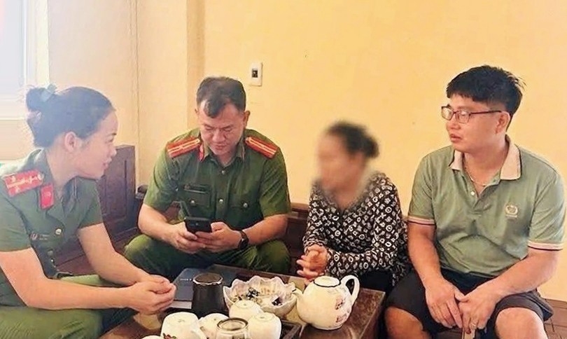 suyt mat 5.000 usd vi lam quen qua mang hinh anh 1