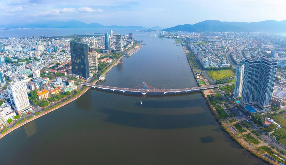 phe duyet dinh huong Da nang la trung tam quoc gia ve logistics, tai chinh hinh anh 1