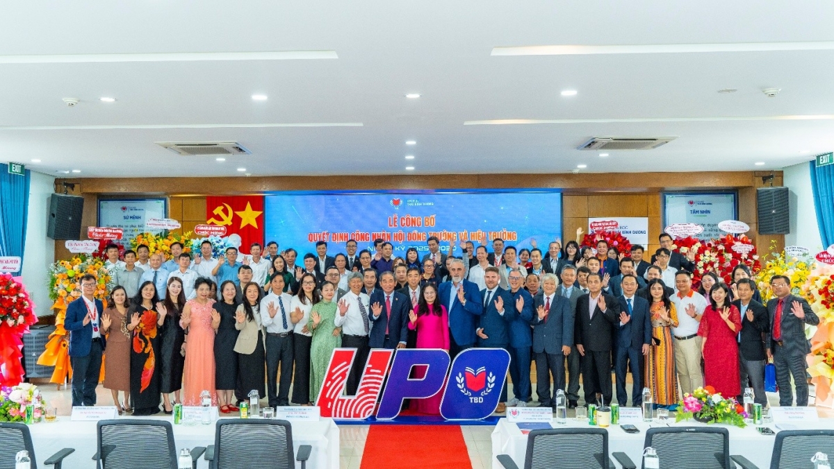 Dai hoc thai binh duong bo nhiem tan hieu truong, mo giai doan phat trien moi hinh anh 5