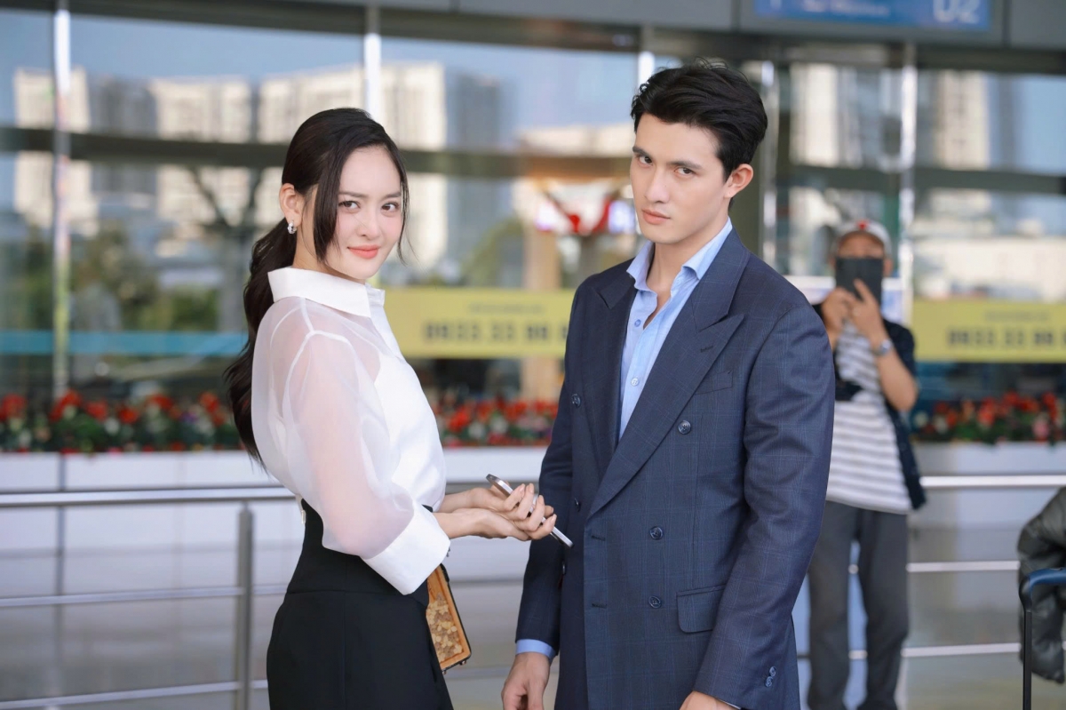 ba canh hon cua cap doi phu vi me anh phan chia tay khien mang xa hoi day song hinh anh 3