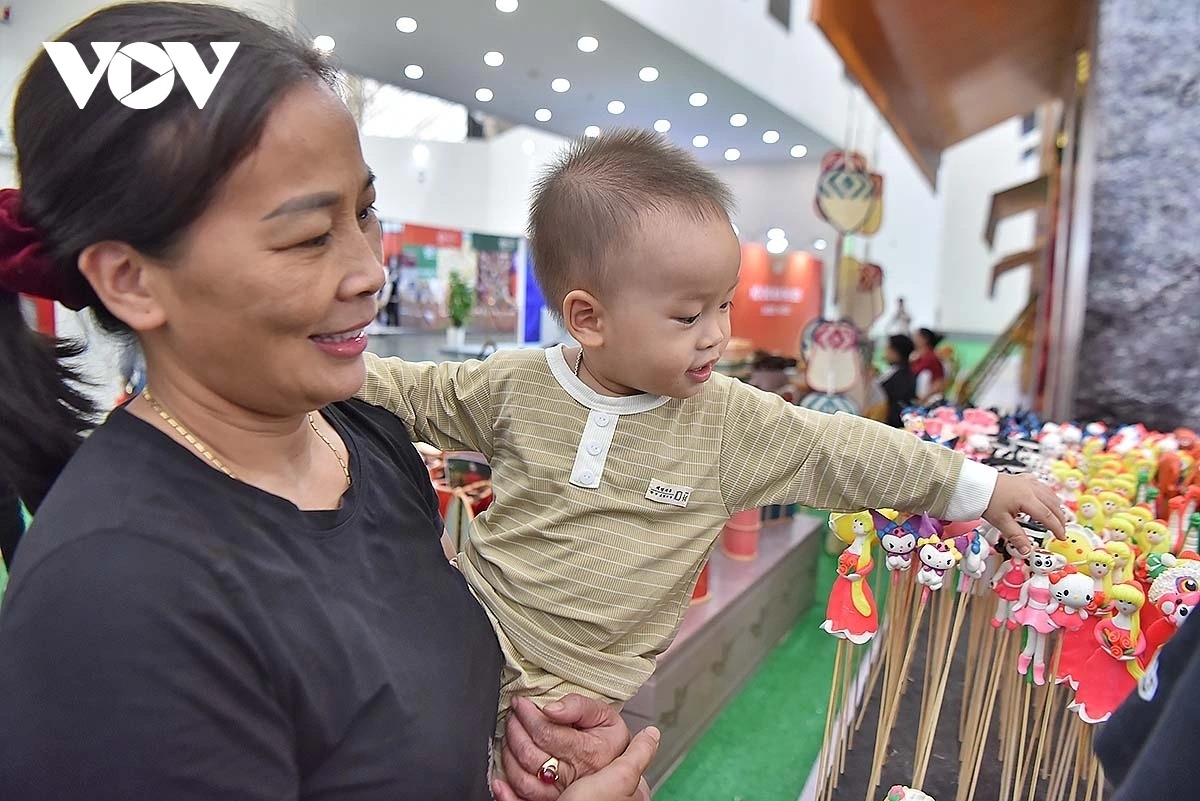 hanoi s autumn treasures showcased at autumn fair 2025 picture 6