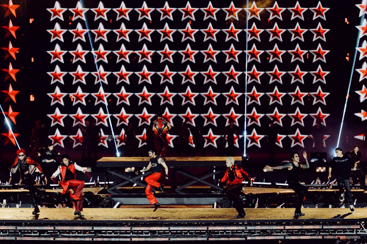 gai home concert Dem tro ve khep lai hanh trinh day cam xuc cua cac anh tai hinh anh 2