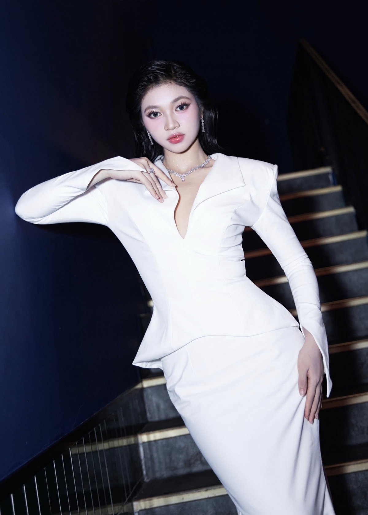 nhung nang hau lan san dien xuat tren man anh rong hinh anh 6