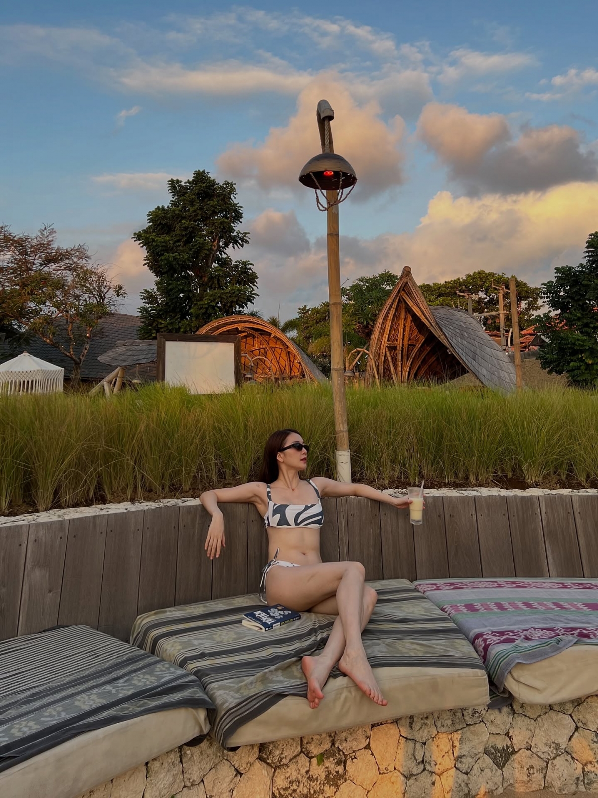 sao viet 9 4 phan ung cua toc tien khi bi don co ban trai moi hinh anh 3