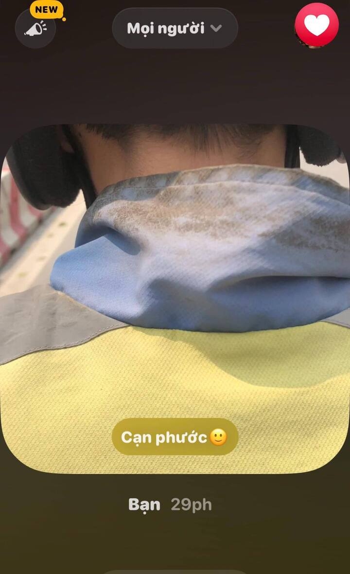 co gai bi dan mang chi trich du doi khi than mui co the cua tai xe xe cong nghe hinh anh 1