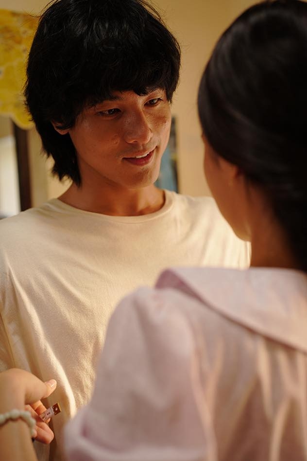 ngoai hinh nam chinh dong cap cung hoa hau thien An trong hen em ngay nhat thuc hinh anh 5