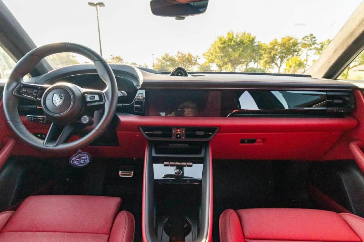 porsche macan electric mat gia toi 27 chi sau 2.400 km hinh anh 3