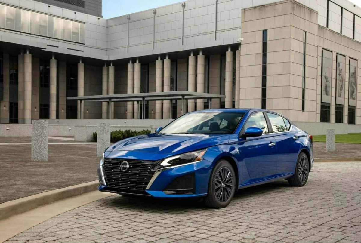 nissan cat giam 11 mau xe, he lo loat ten co nguy co bi khai tu hinh anh 1