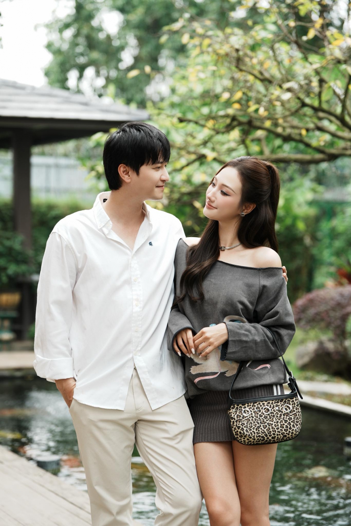  tinh mot dem cua huynh anh xuat hien vai canh da gay bao hinh anh 5