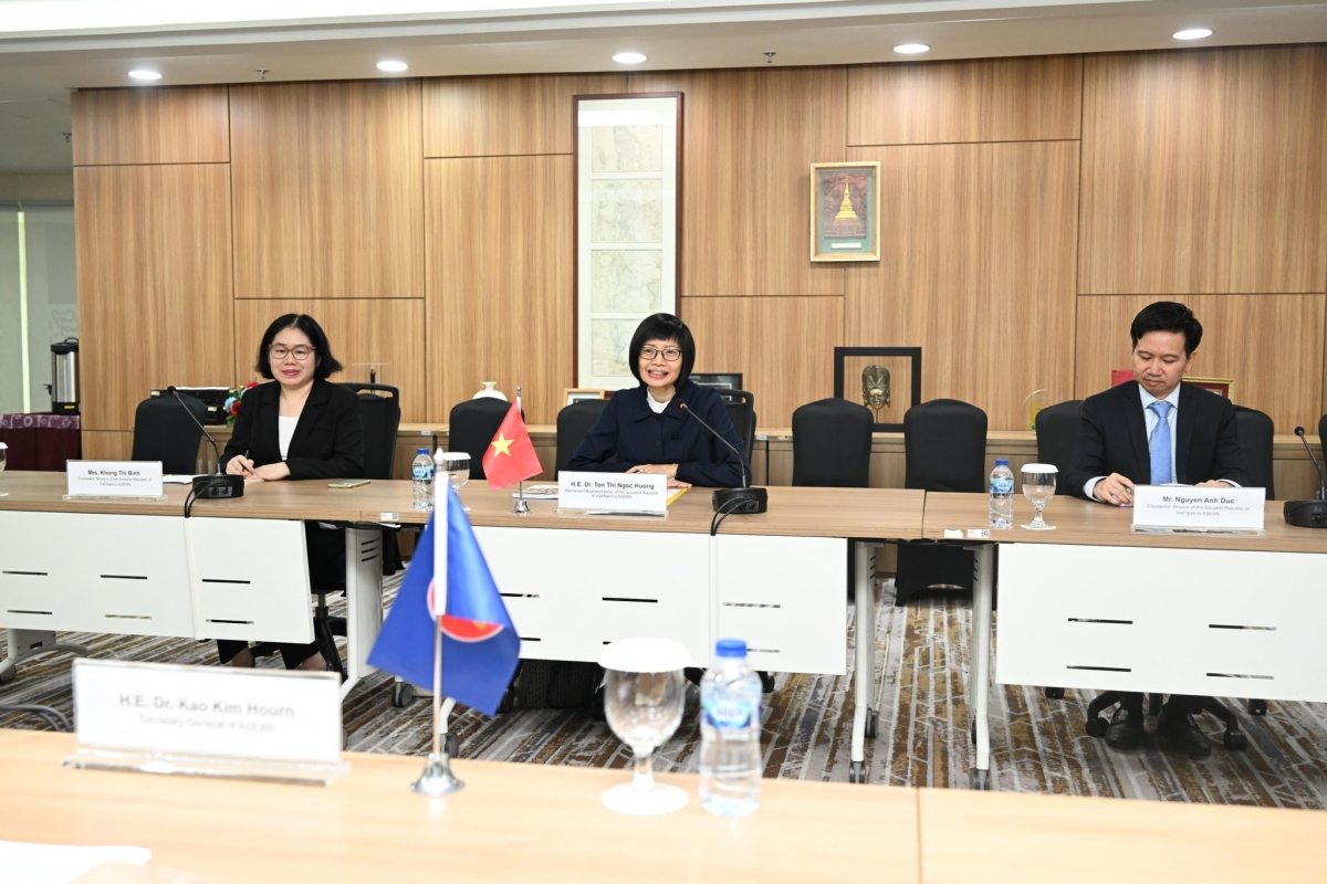 tong thu ky asean kao kim hourn danh gia cao su dong gop tich cuc cua viet nam hinh anh 3