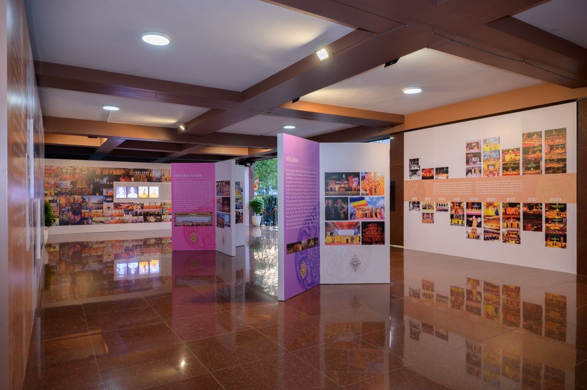 phat giao viet nam 45 nam tu thong nhat den phat trien hinh anh 3