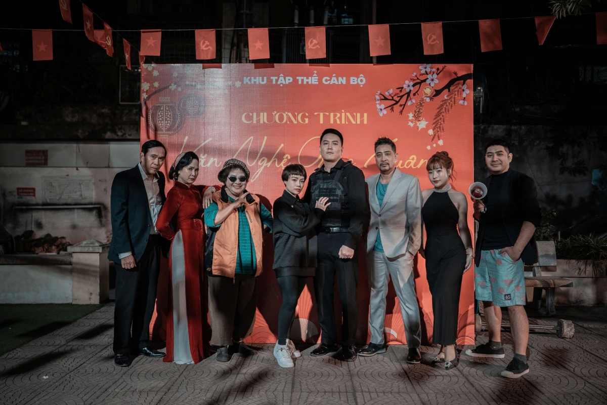 nsUt minh vuong o tuoi u70 ngay nao cung tiem 4 mui hinh anh 5