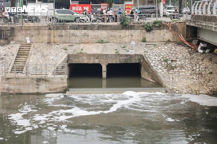 sau 6 thang hoi sinh, dong song chet o ha noi thay doi ra sao hinh anh 9