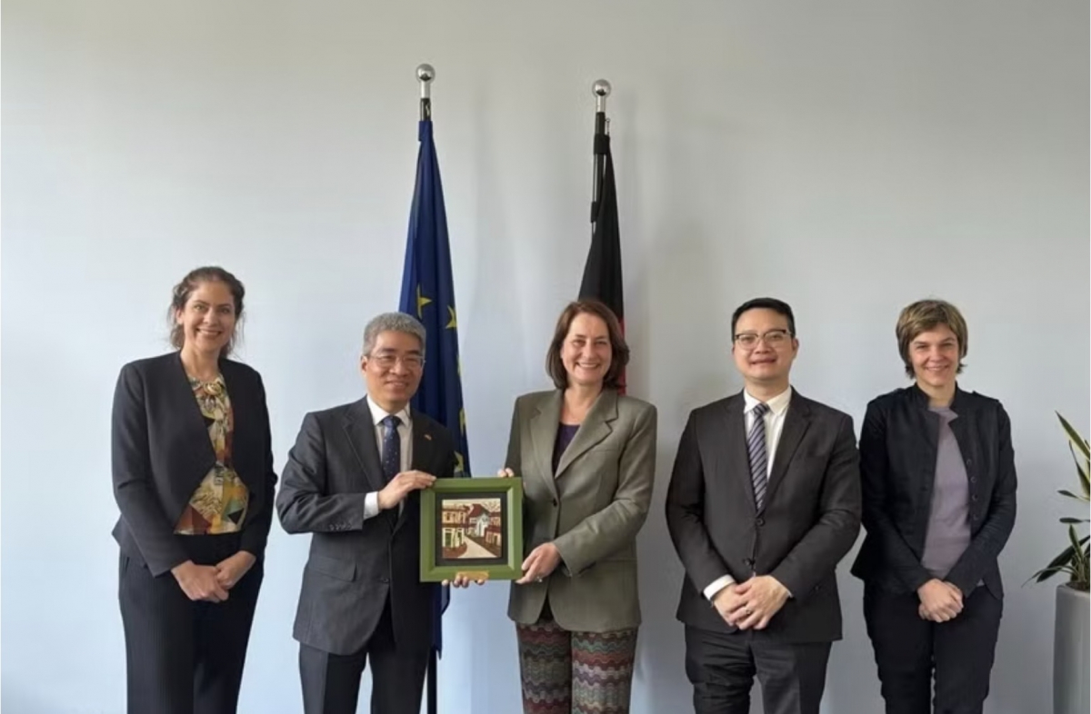 vietnam aspires to step up labor cooperation with germany picture 1