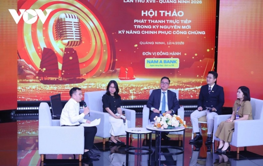 seminar discusses skills for live radio in digital era picture 1