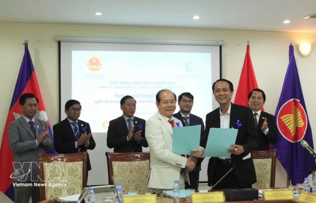 vietnam, cambodia seek stronger economic, investment cooperation picture 1