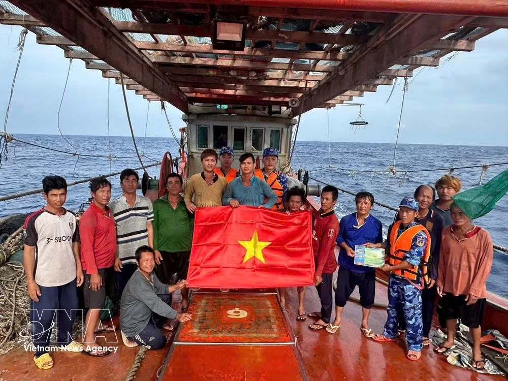 ho chi minh city steps up decisive action to lift iuu yellow card picture 1
