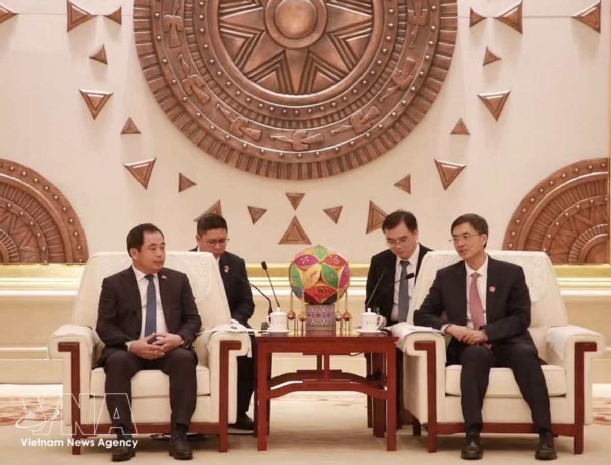 hanoi, guangxi to expand high-tech, logistics, people-to-people cooperation picture 1