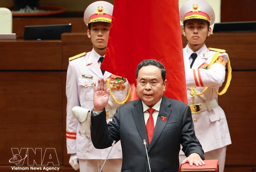 Lao, Chinese, Cambodian leaders congratulate NA Chairman on re-election