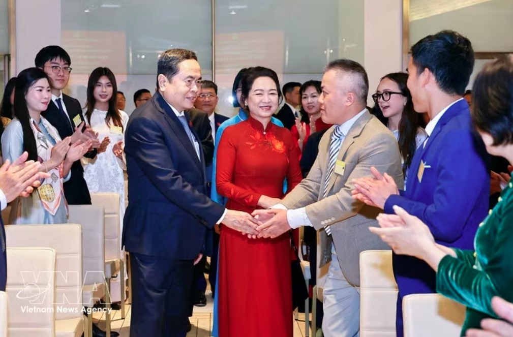 na chairman meets vietnamese community in italy picture 1