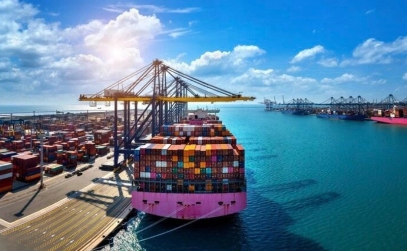 amro says vietnam s economy maintains strong momentum amid global uncertainties picture 1