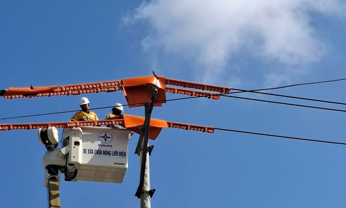 Điện lực Huế bảo đảm cung cấp điện ổn định mùa khô 2026