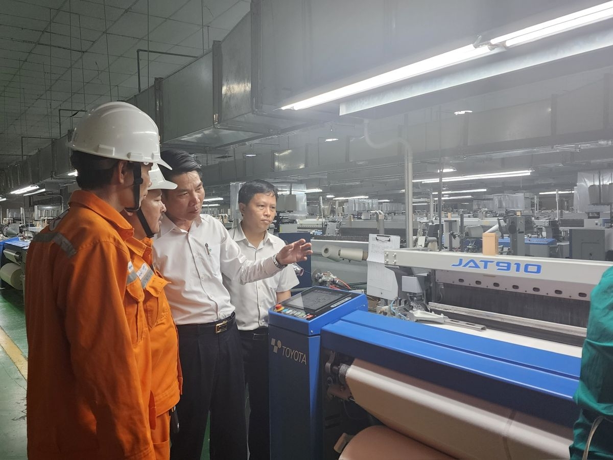 tp.hcm tiet kiem hon 327 trieu kwh dien trong quy 1 nam 2026 hinh anh 1