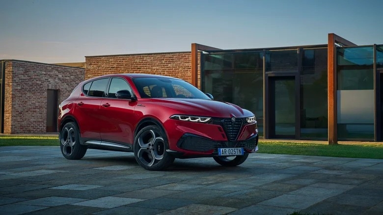 lexus lc lot top xe o to dang ban e nhat tai my nam 2026 hinh anh 3