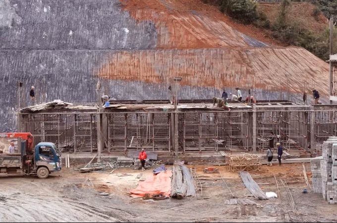 tuyen quang day nhanh tien do thi cong cac du an truong hoc, y te, van hoa hinh anh 2