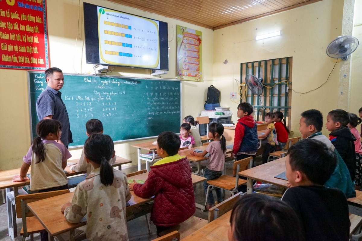 viettel thang lon voi hai giai thuong quoc te ve phat trien ben vung hinh anh 3