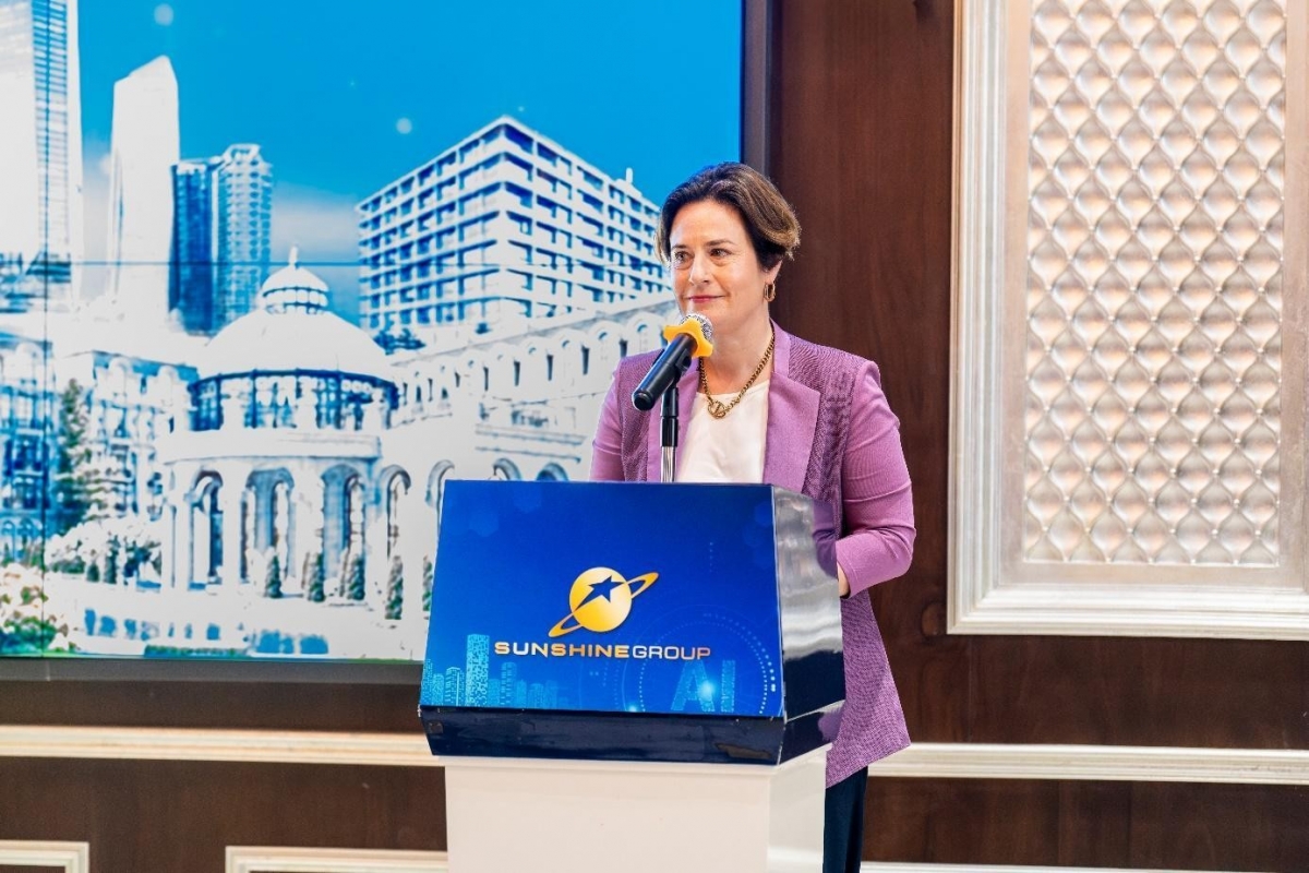 sunshine group hop tac cranleigh school dua giao duc chuan anh quoc vao viet nam hinh anh 2