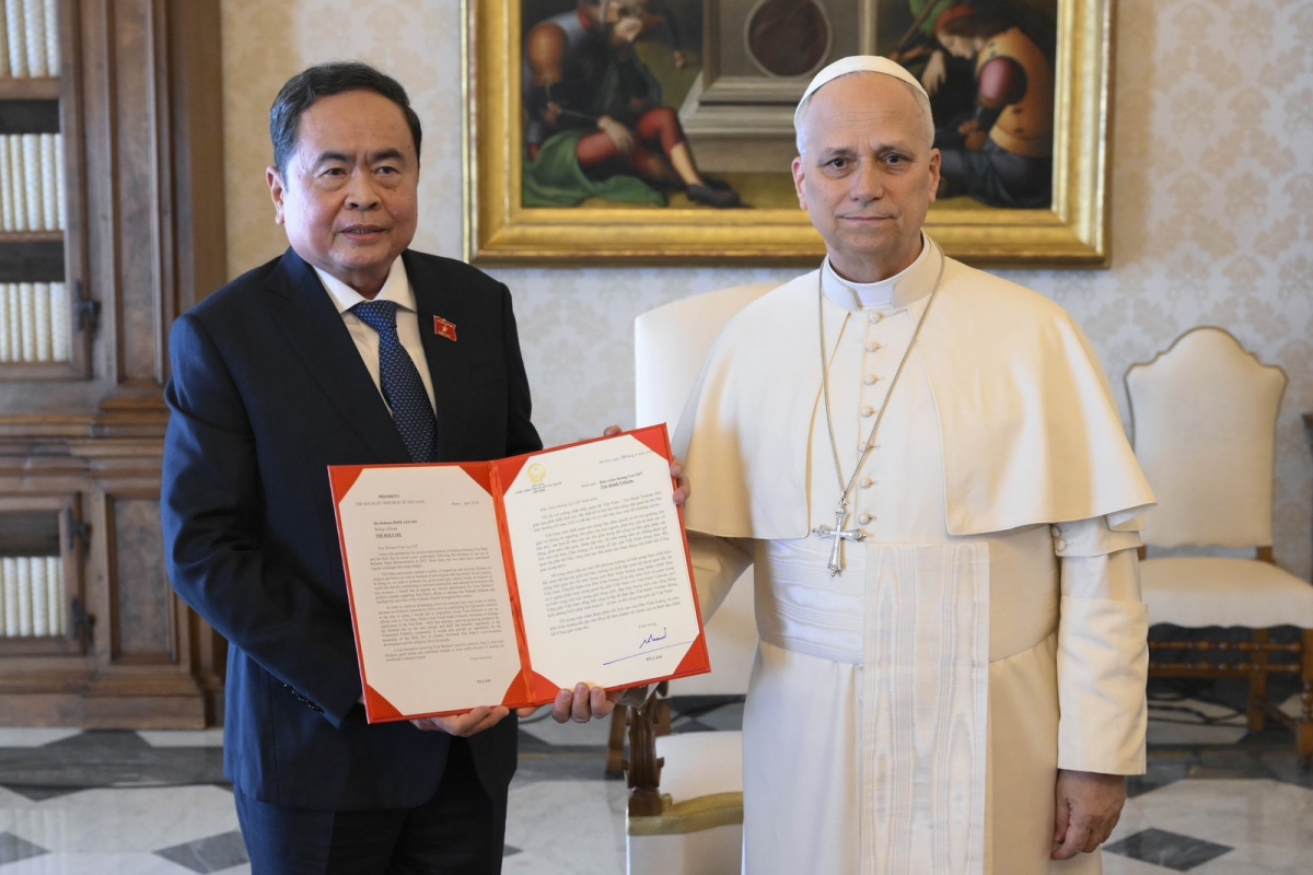 chu tich quoc hoi tran thanh man hoi kien giao hoang toa thanh vatican leo xiv hinh anh 2