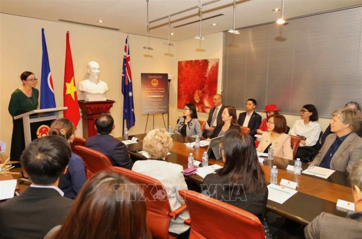 overseas intellectual honoured for contributions to national development and australia-vietnam ties picture 2