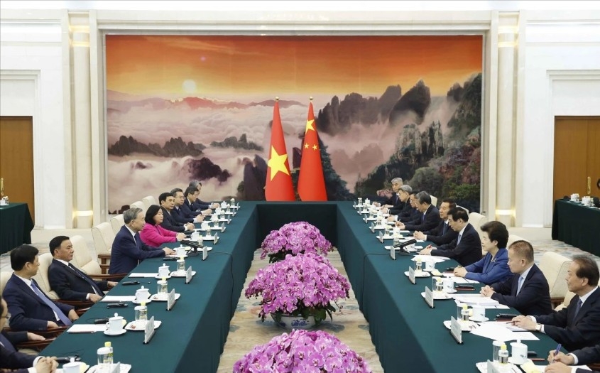 party general secretary and president meets cppcc chairman wang huning in beijing picture 2