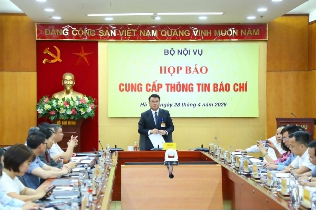bo noi vu bao cao ket qua tinh gian bien che, tham muu giao bien che nam 2026 hinh anh 1