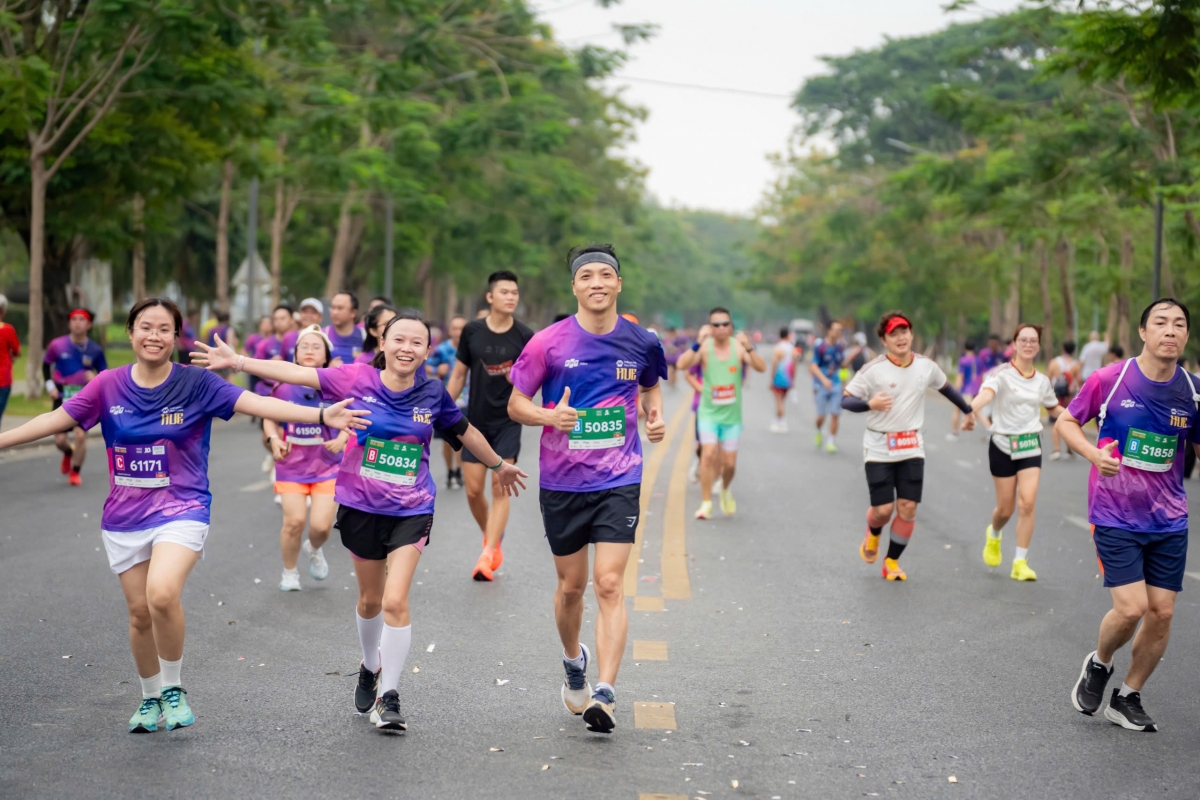 8.000 van dong vien tranh tai tai giai vnexpress marathon hue 2026 hinh anh 6