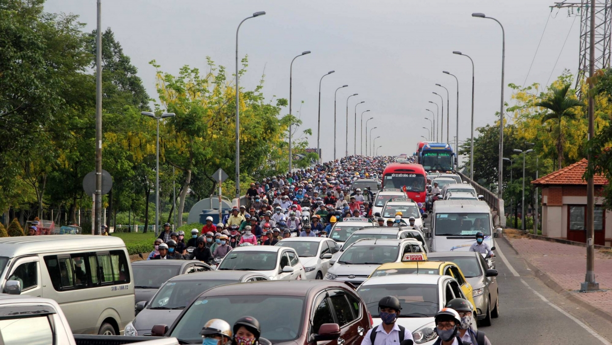 tp.hcm tang toc phat trien metro, thay doi thoi quen di lai cua nguoi dan hinh anh 1