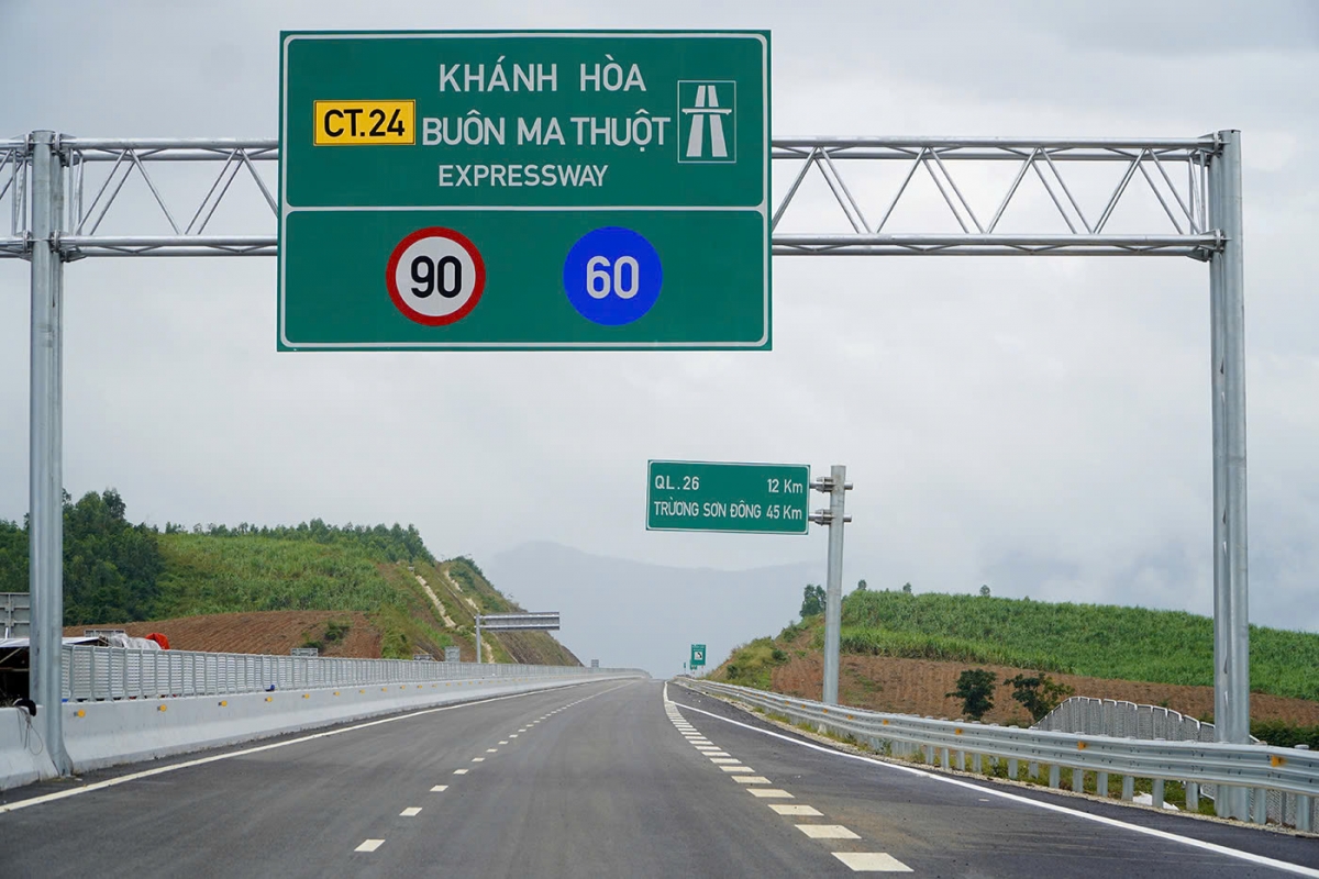 20 km dau tien cao toc khanh hoa - buon ma thuot du kien khai thac dau thang 5 hinh anh 2