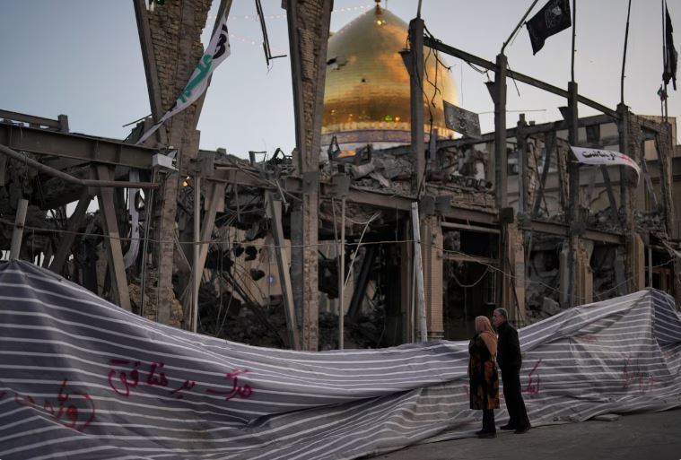 Ong trump dua ra thoi han moi ve phan ung quan su doi voi iran hinh anh 1