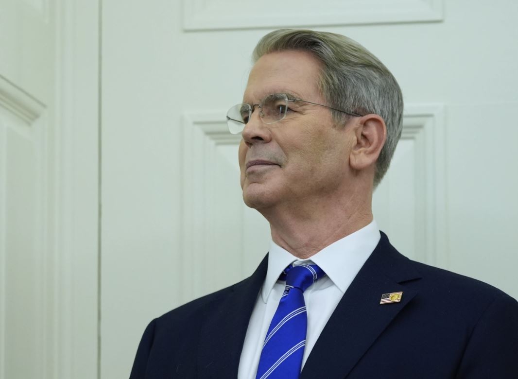 my siet phong toa dau mo iran, canh bao kho chua sap cham nguong hinh anh 1