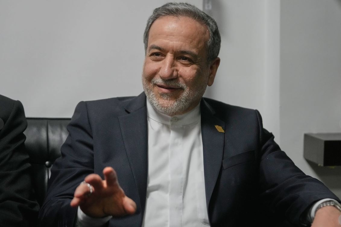 pakistan chay dua cuu dam phan my - iran, ong trump tuyen bo chi can dien dam hinh anh 1