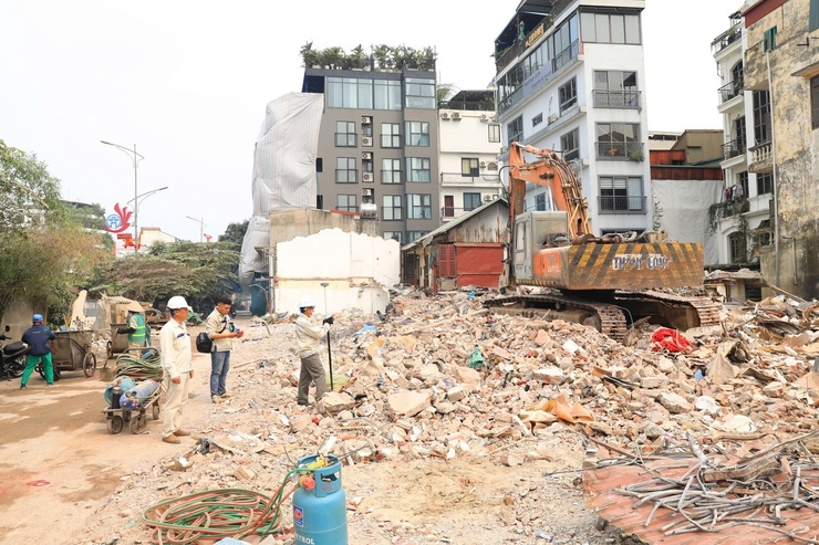 phan dau dua cau tu lien va cau tran hung Dao vao khai thac trong quy ii 2027 hinh anh 3